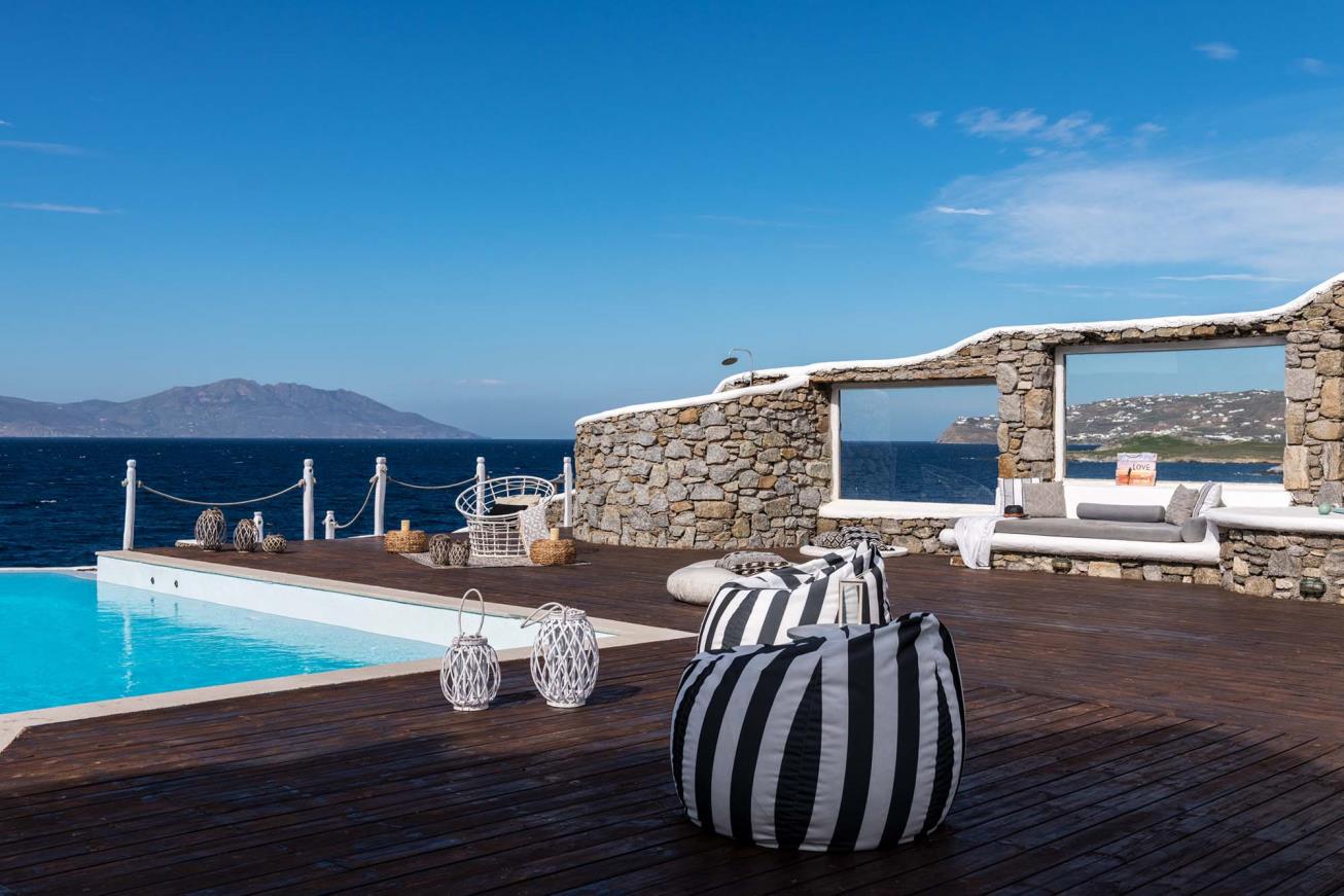 MYKONOS-TRANQUIL FROM 800  €