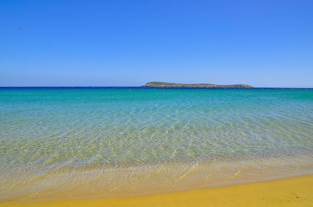 PAROS: Top Beaches to Visit while on Luxurious Yacht!